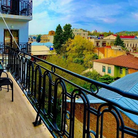 Central Star Kutaisi Bagian luar foto